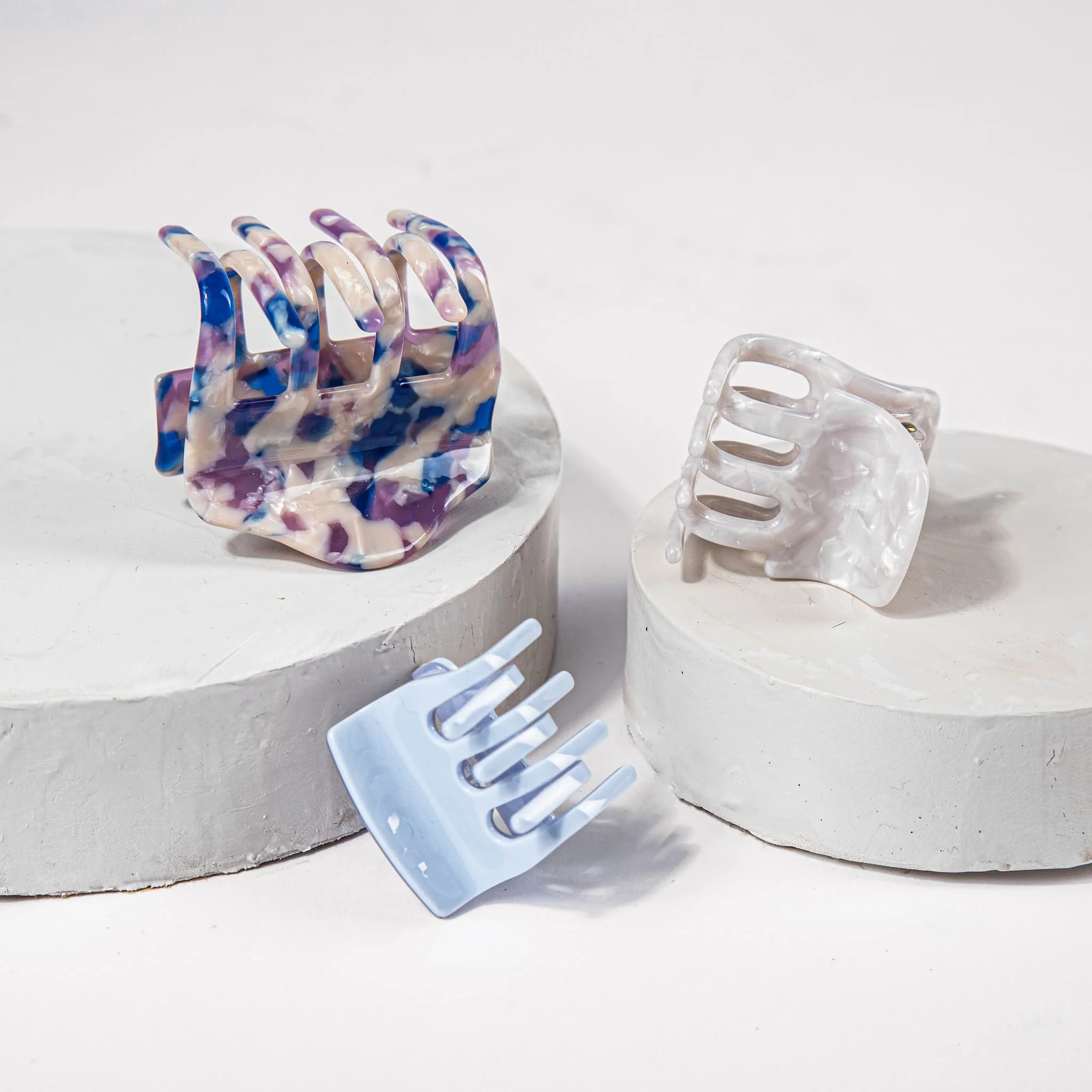 Only Curls Claw Clips - Blue Speckle - Image 4