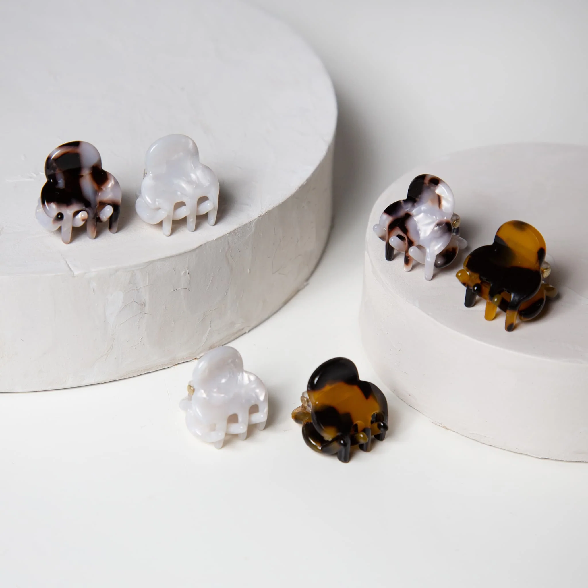 Only Curls Claw Clips (Mini) - Tortoise - Image 3