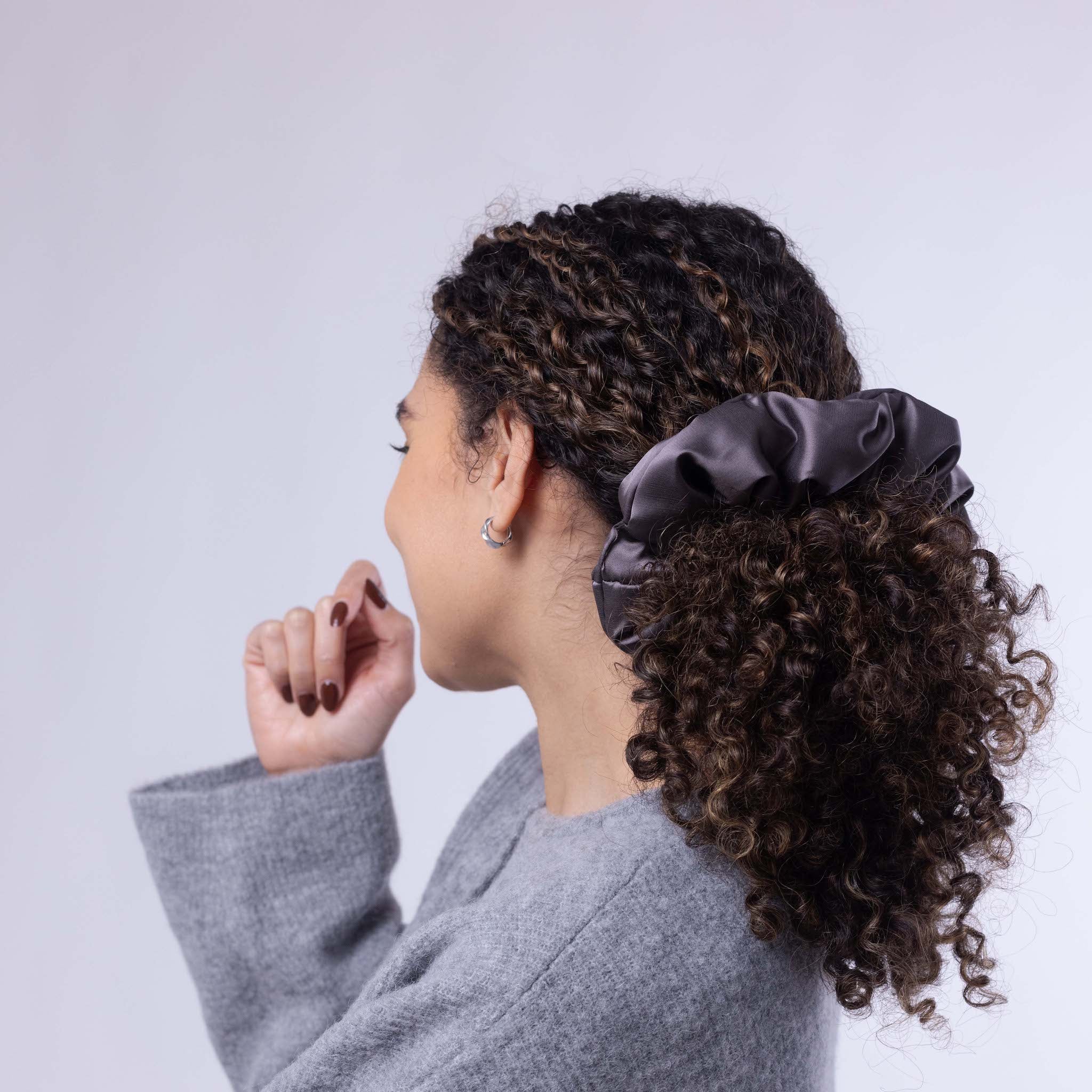 Only Curls Satin Pillow Scrunchies - Slate Grey and Dusty Pink Twin Pack - Image 7
